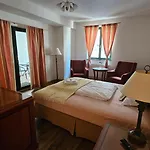 Opat 4* Kutná Hora