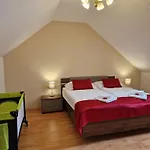 Hotel Opat 4*