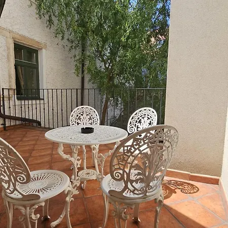 Hotell Opat 4*