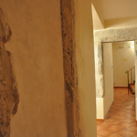 Hotell Opat 4*