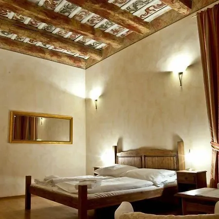 Hotell Opat Kutná Hora
