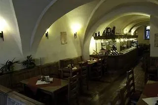 Opat Hotel