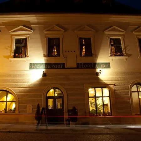 Opat Hotell Kutná Hora