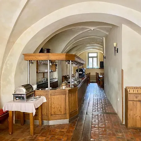 Hotel Opat