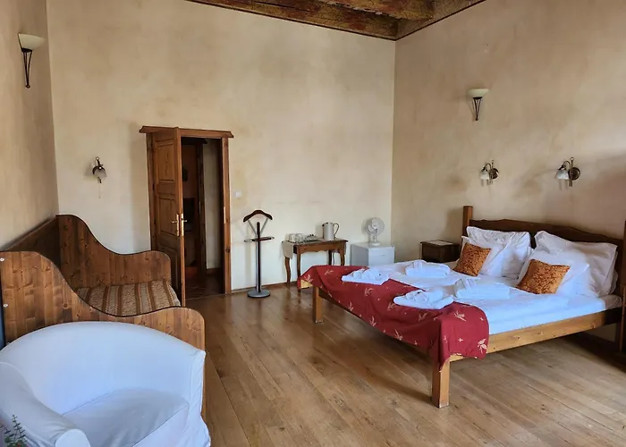 Opat 4* Kutná Hora