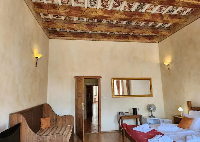 Opat 4*