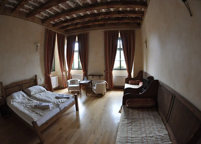 Hotel Opat 4*
