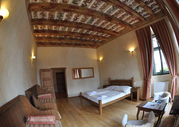 Opat Hotel 4*